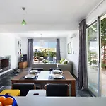 Paradise Cove Luxurious Paphos