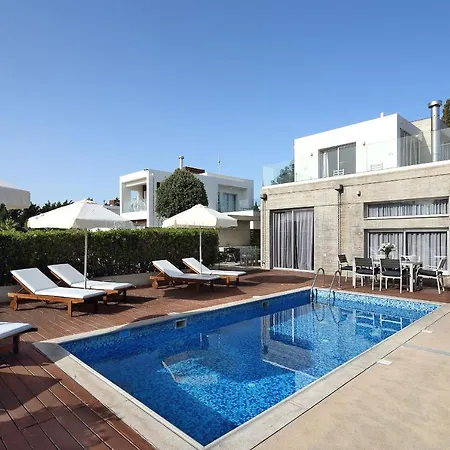 Villa Paradise Cove Luxurious
