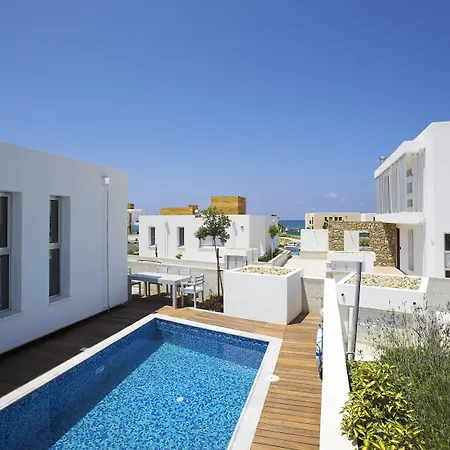 Paradise Cove Luxurious Paphos
