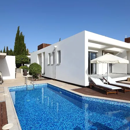 Villa Paradise Cove Luxurious Pafos