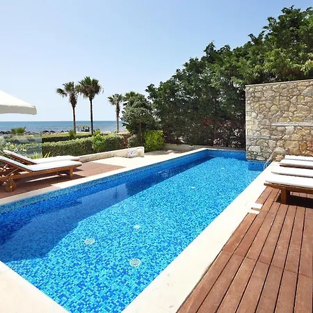 Villa Paradise Cove Luxurious Pafos