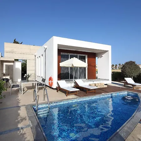 Villa Paradise Cove Luxurious