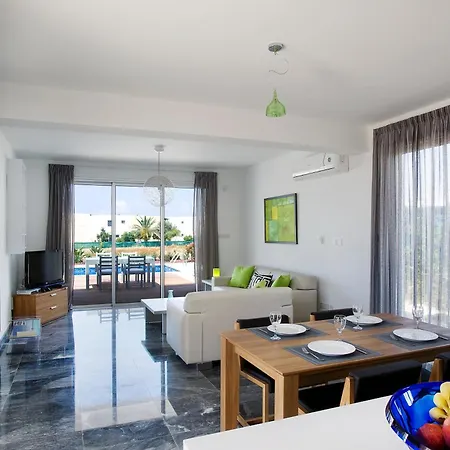 Paradise Cove Luxurious
