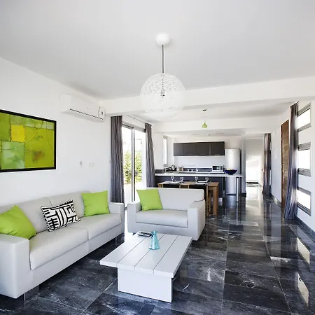 Villa Paradise Cove Luxurious Paphos