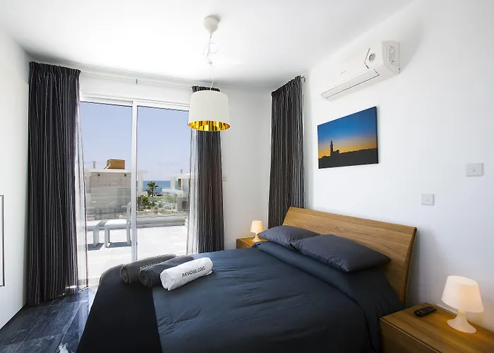 Paradise Cove Luxurious Villa