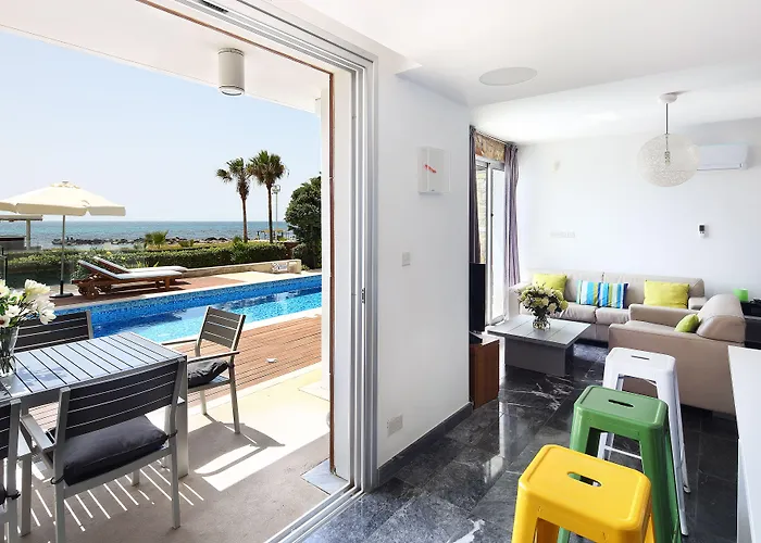 Villa Paradise Cove Luxurious