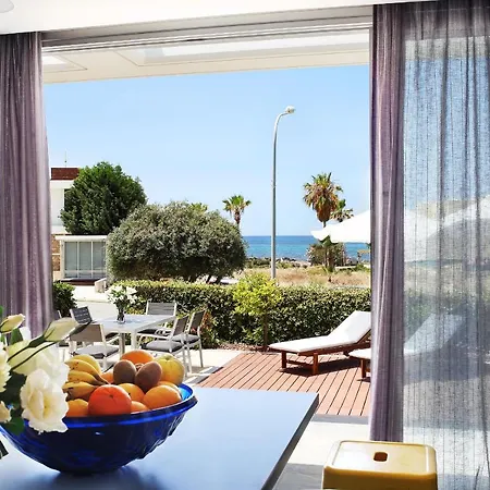 Вилла Paradise Cove Luxurious *