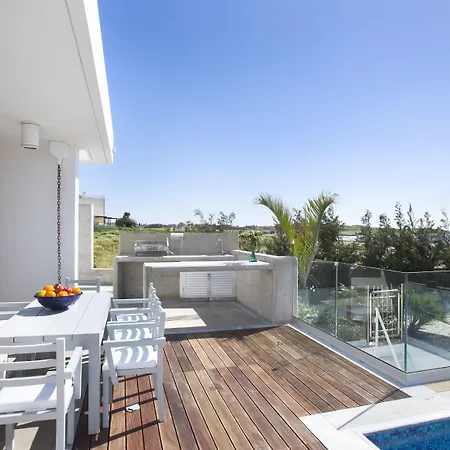 Paradise Cove Luxurious Villa