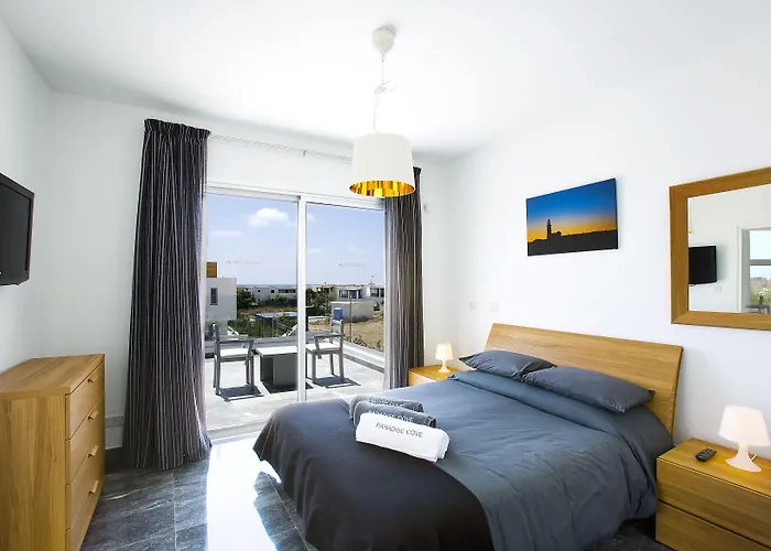 Paradise Cove Luxurious