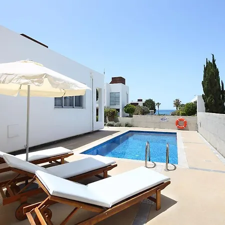 Paradise Cove Luxurious Villa