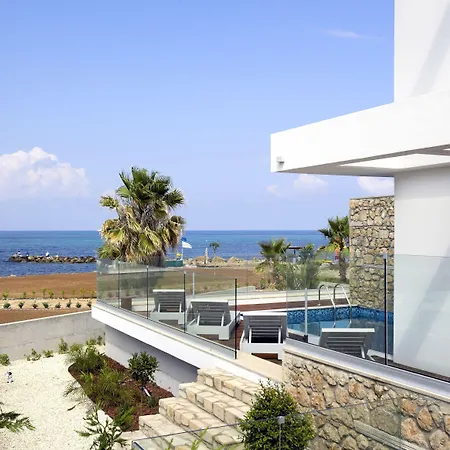 Paradise Cove Luxurious